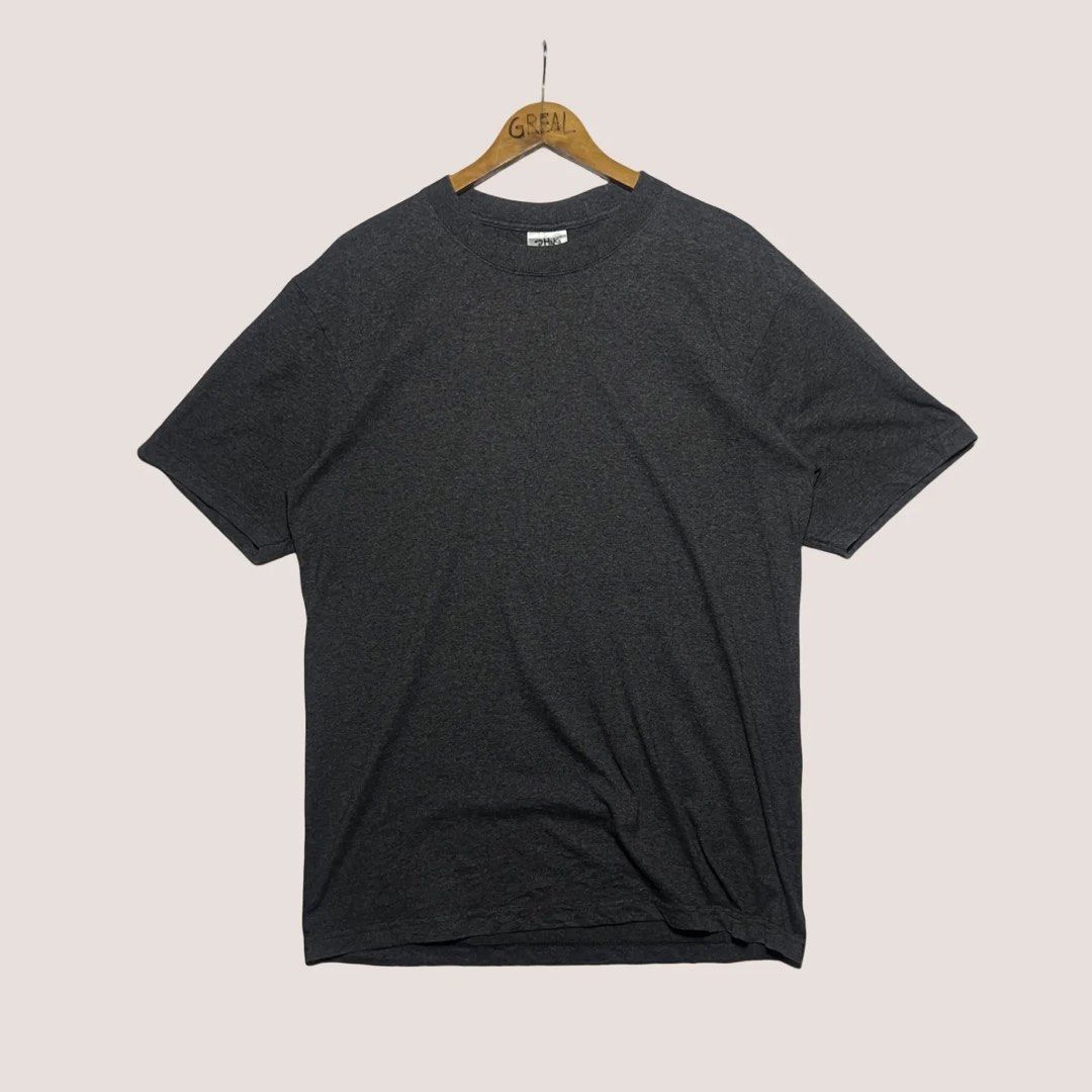 Shaka Wear Tee (Category: Tshirts & Polo Shirts ) located in Palompon. Submitted by paulrojas13 (Listing ID 1462836386, Image 1). Description: Size: Large on tag Dimensions: 21.5 x 30 Condition: As New Color Rate: 9.9/10 Issue: No Issue .