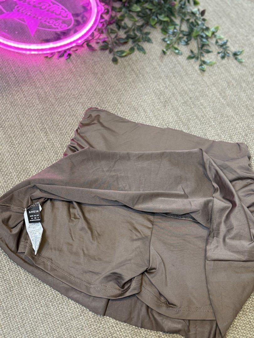 Shein Sport Skort SP131 (Category: Activewear) located in Naga. Submitted by ubi04 (Listing ID 1462727947, Image 3). Description: .