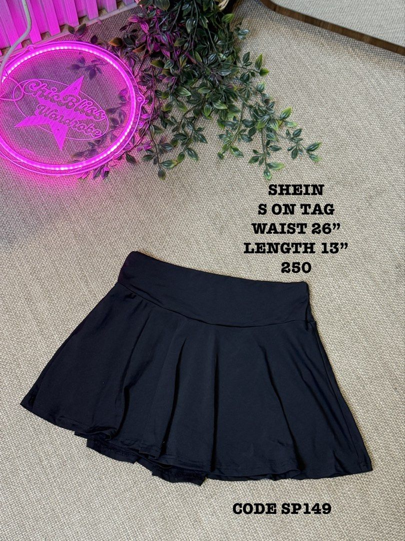 Shein Sportk Skorts SP149 (Category: Activewear) located in Naga. Submitted by ubi04 (Listing ID 1462764496, Image 1). Description: .