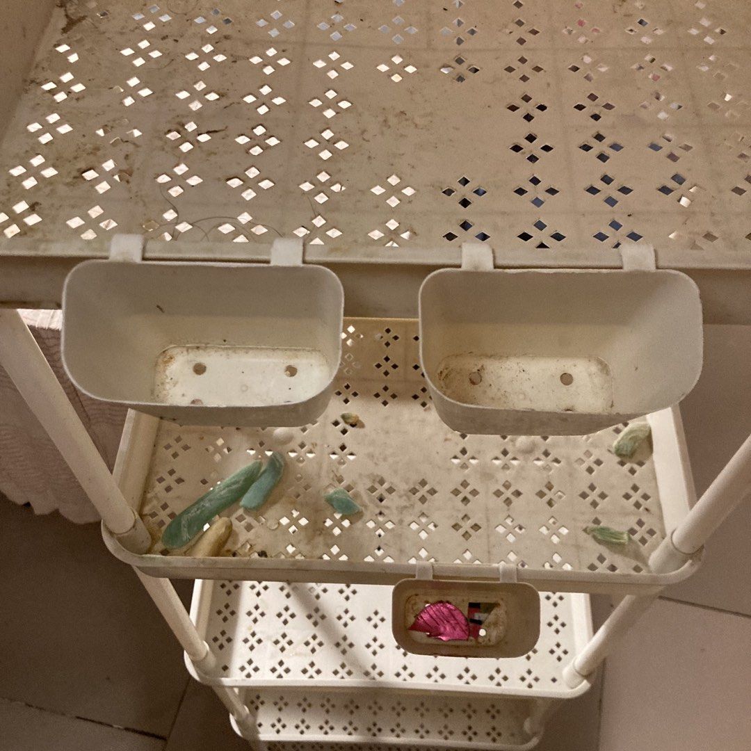 Shelves (Category: Shelves, Cabinets & Racks) located in Taguig. Submitted by grindrr (Listing ID 1462858896, Image 3). Description: Shelf No wheels, no feet RFS: I don’t need it anymore.