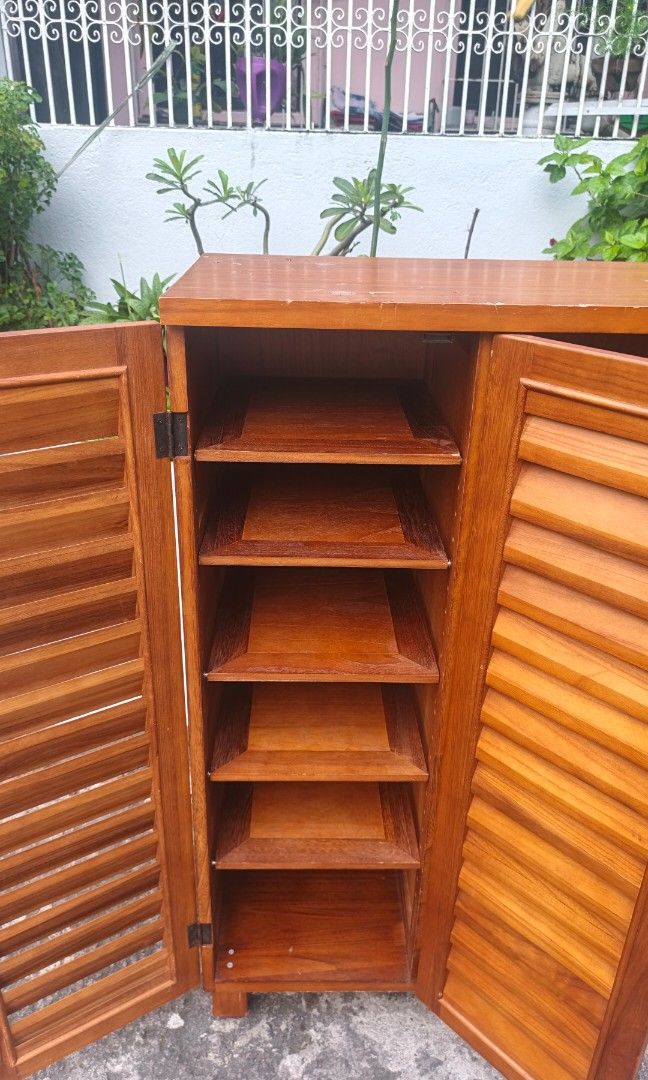 Shoe cabinet (Category: Shelves, Cabinets & Racks) located in Santa Rosa. Submitted by tonyhawk0592 (Listing ID 1462796228, Image 3). Description: .