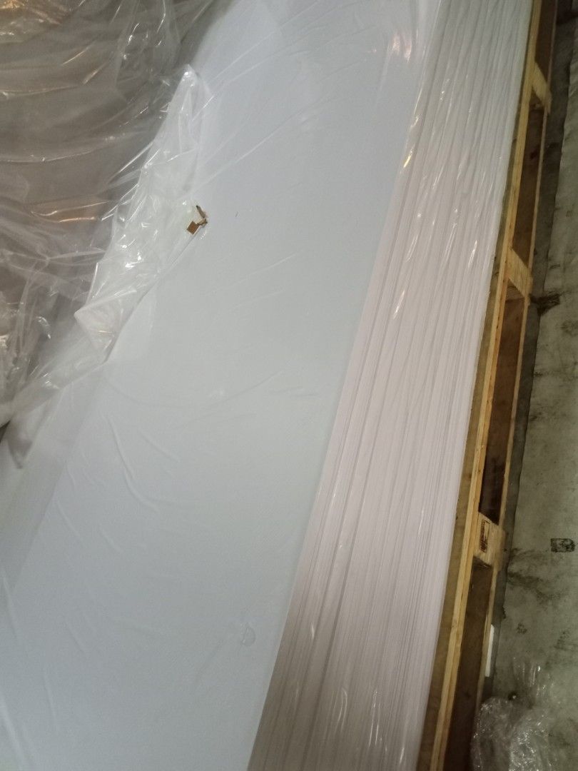 Sintraboard White (Category: Stationery & School Supplies) located in Manila. Submitted by anngatchalian (Listing ID 1462694105, Image 3). Description: .