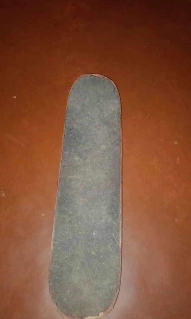 Skateboard (Category: Bicycles) located in Manila. Submitted by livecloud_4badad (Listing ID 1462803868, Image 3). Description: 1500php 8.25 deck 144mm independent trucks UGIN hard wheels.
