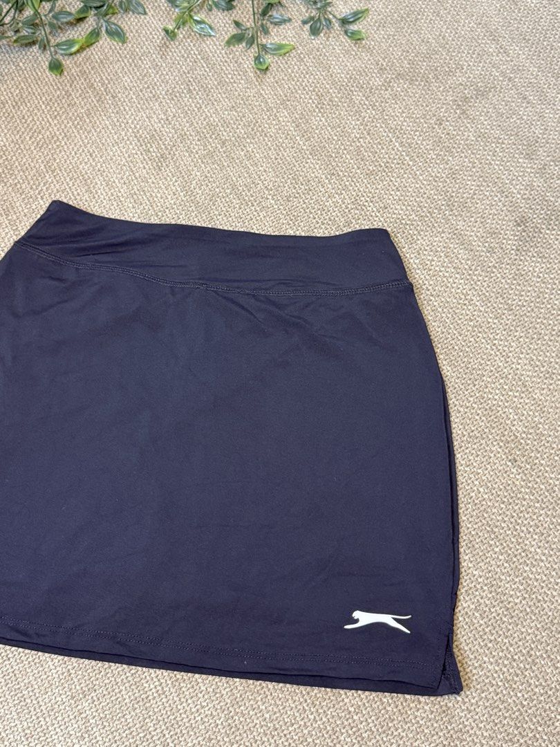 Slazenger Sport Skort SP92 (Category: Activewear) located in Naga. Submitted by ubi04 (Listing ID 1462701168, Image 3). Description: .
