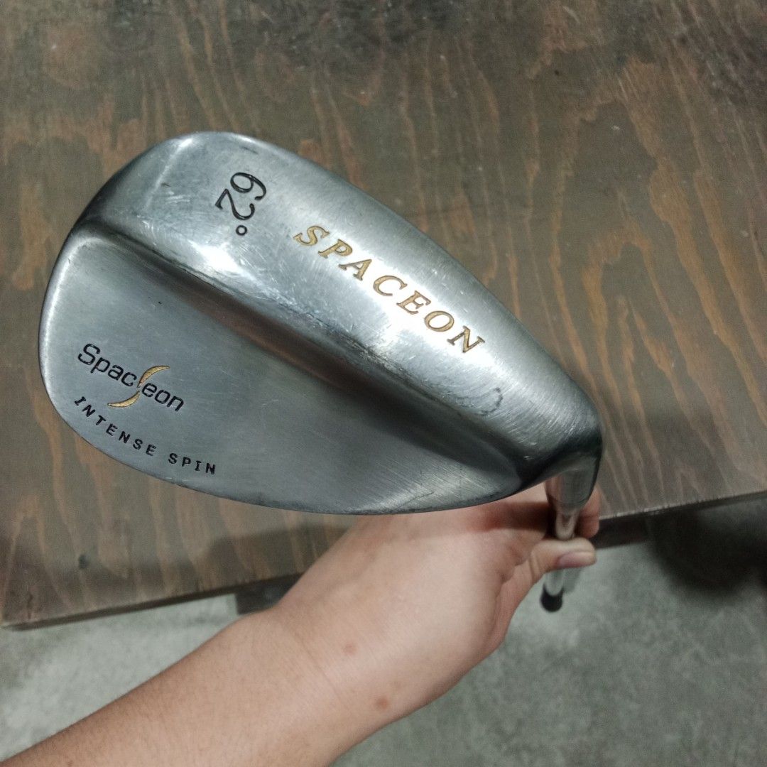Spaceon 62° Intense Spin golf wedge. Right handed (Category: Golf) located in San Pedro. Submitted by trisheljas_japansurplus (Listing ID 1462853625, Image 1). Description: 📍For Sale📍 Spaceon 62° Intense Spin golf wedge. Right Handed location 📍 Filinvest Homesite barangay bagong silang san pedro laguna 📍.