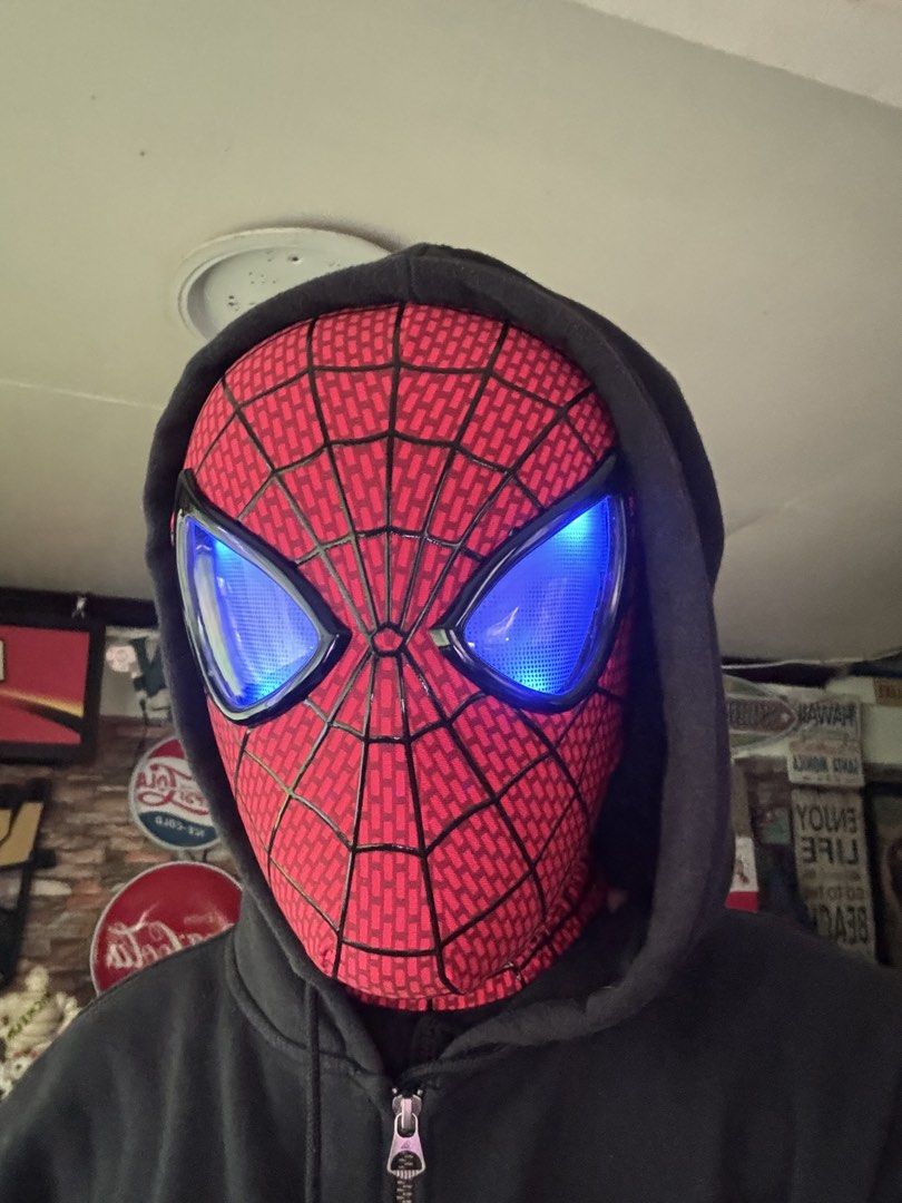 Spiderman Electronic Mask with Remote (Category: Western Merchandise) located in Pasig City. Submitted by JMToysandCollectibles (Listing ID 1462698810, Image 1). Description: Spiderman Electronic Mask with Remote PHP3,499 With Lights and Blinking Eye Can set NO Lights or With Lights Pick up or Delivery via Lalamove MOP: Gcash/ BPI.