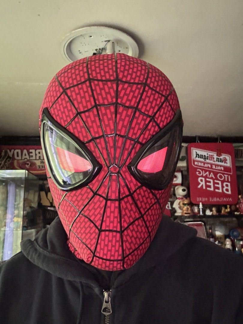 Spiderman Electronic Mask with Remote (Category: Western Merchandise) located in Pasig City. Submitted by JMToysandCollectibles (Listing ID 1462698810, Image 2). Description: Spiderman Electronic Mask with Remote PHP3,499 With Lights and Blinking Eye Can set NO Lights or With Lights Pick up or Delivery via Lalamove MOP: Gcash/ BPI.