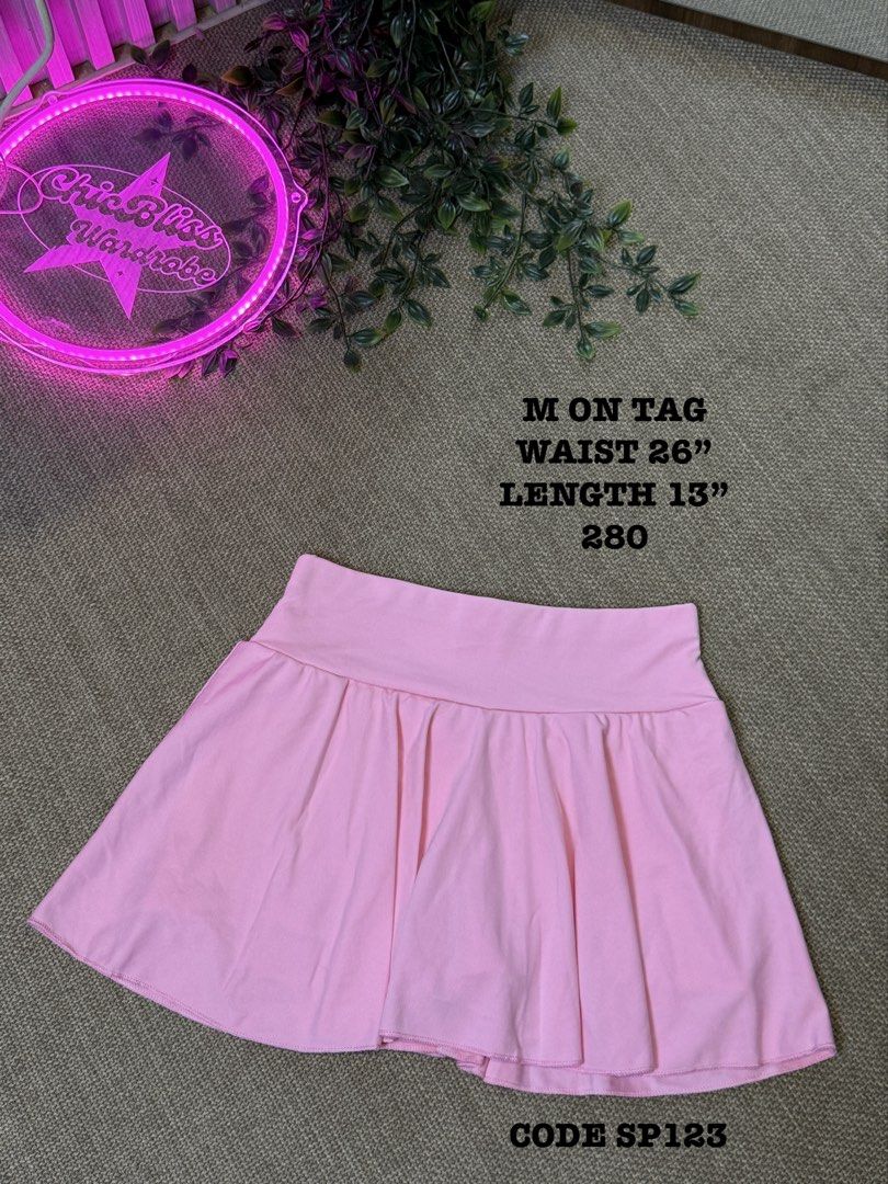 Sport Skorts SP123 (Category: Activewear) located in Naga. Submitted by ubi04 (Listing ID 1462709042, Image 1). Description: .