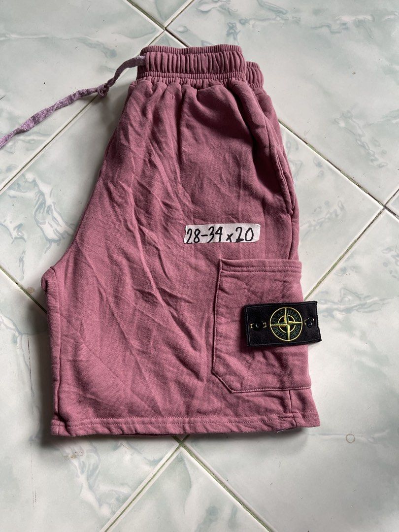 Stone island size 28-34 (Category: Activewear) located in Butuan. Submitted by cgsayas20083001 (Listing ID 1462727040, Image 2). Description: No issue Off lang iba tags.