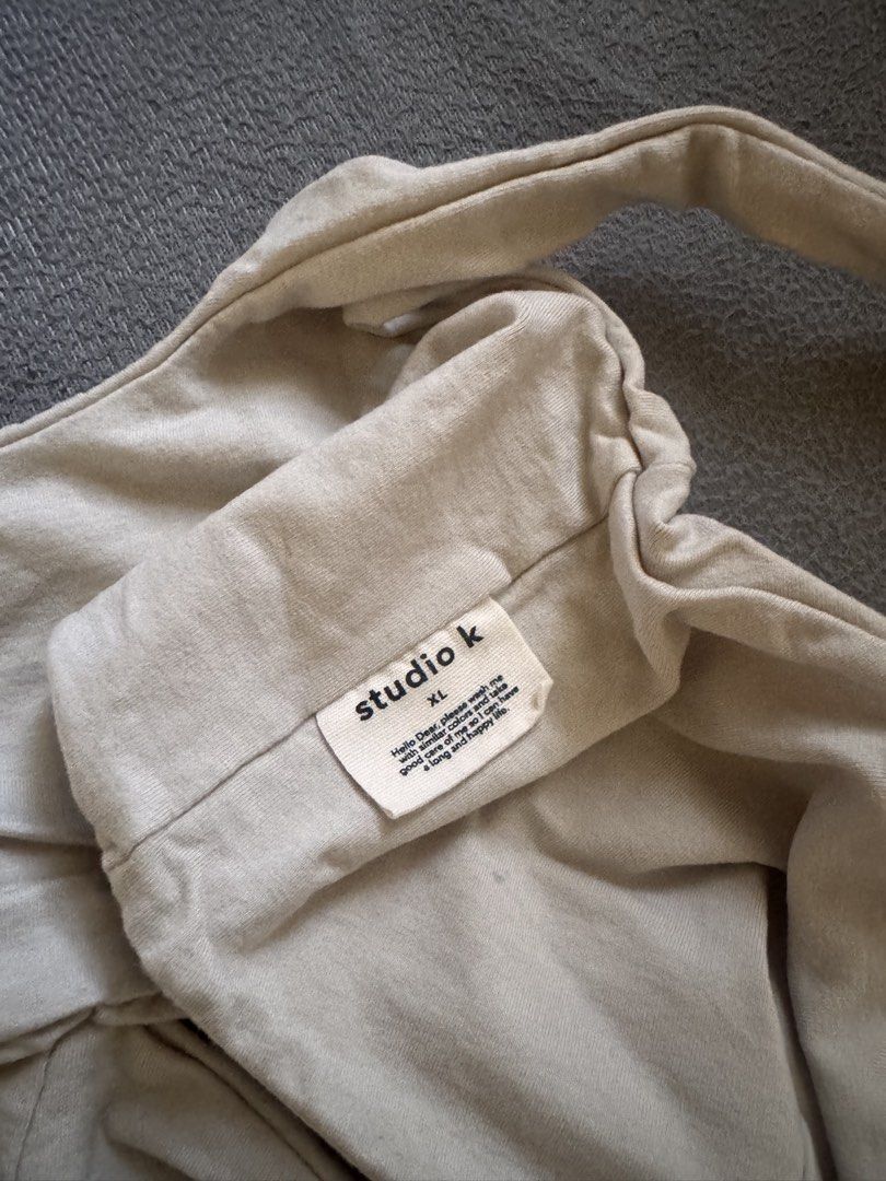Studio K Bra Top (Category: Activewear) located in Tarlac. Submitted by klossycates (Listing ID 1462687966, Image 3). Description: Used once Bought in Bali Size: XL (fits L-XL) Steal price :) .