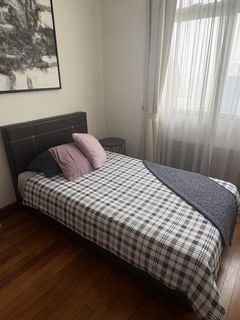(Category: ) located in . Submitted by ida_it (Listing ID 1462809291, Image 1). Description: .