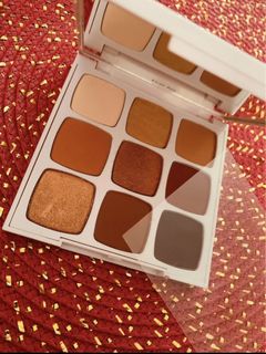 (Category: ) located in . Submitted by justlovefashion (Listing ID 1462765920, Image 1). Description: .