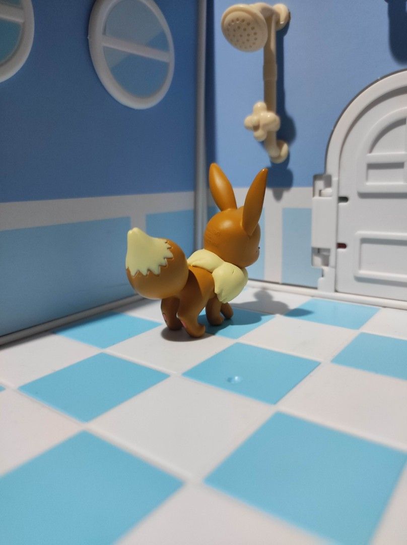 T-arts Pokemon: SNAP - Eevee (Category: Figurines & Statues) located in Taguig. Submitted by lilrootshop (Listing ID 1462764786, Image 3). Description: ***Crossposted*** Price: 200 (fixed) AUTHENTIC First to pay basis. No COD. For item reservation, a down payment of 50% or 100 pesos (whichever is less) is required. Down payment is non-refundable. One month reservation only. Location: Taguig (near BGC) MOP: GCash / Maya / GoTyme.