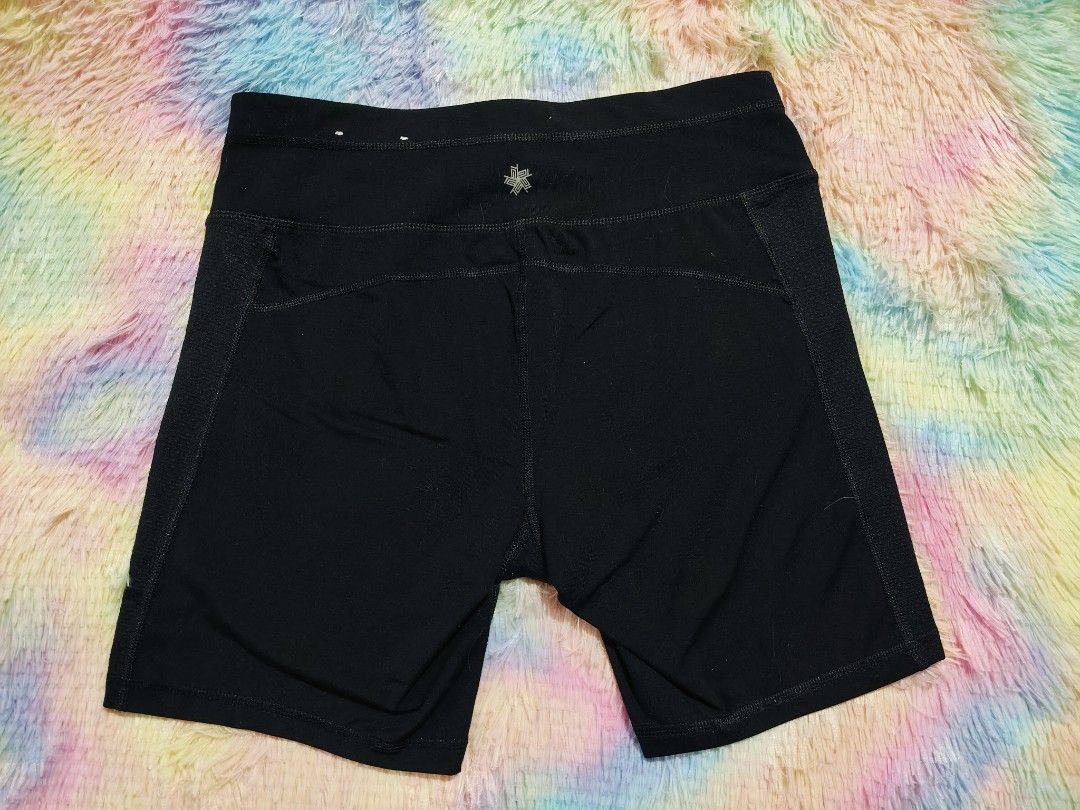 TEK GEAR HIGH-WAISTED CYCLING SHORTS (Category: Activewear) located in Quezon City. Submitted by bratinella168 (Listing ID 1462768981, Image 2). Description: LIKE NEW!!! TEK GEAR HIGH-WAISTED CYCLING SHORTS SUPER EXCELLENT CONDITION WAISTLINE: 27-31 INCHES HIPS: 30-34 INCHES LENGTH: 15 INCHES.