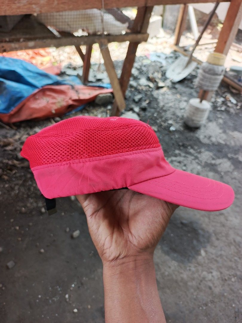 THE NORTH FACE / MESH CAP (Category: Caps & Hats) located in General Santos City (Dadiangas). Submitted by limbo_ratt (Listing ID 1462798849, Image 3). Description: THE NORTH FACE / MESH CAP ADULT / OSFA / LOW FITTING.