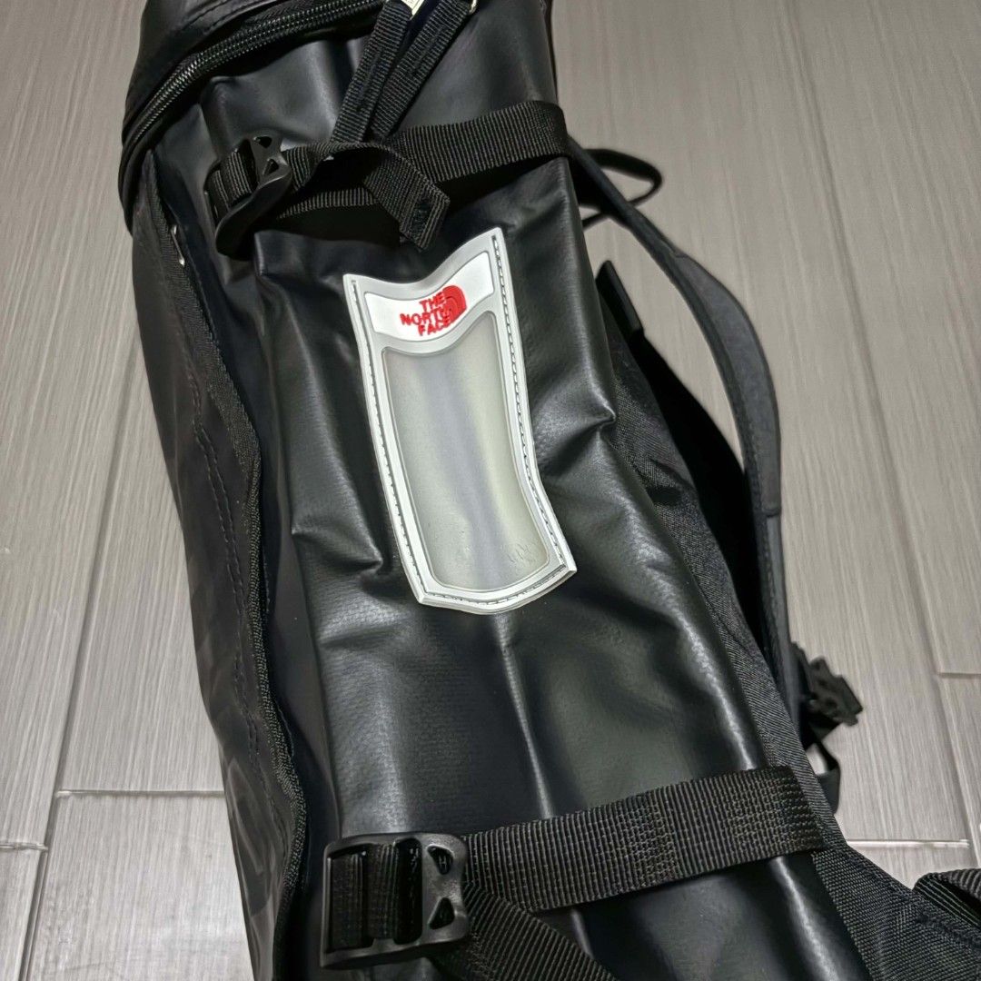 The North Face Base Camp Fuse Box backpack (Category: Backpacks) located in Cavite. Submitted by spotthisthrift (Listing ID 1462879249, Image 3). Description: ps: thrifted but the condition is almost new.