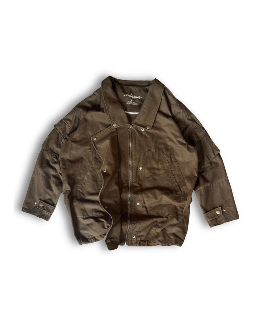 The Rolling Stones Rock 'n' Roll Brown Jacket (Category: Coats, Jackets and Outerwear) located in Davao. Submitted by kelsocool (Listing ID 1462841660, Image 2). Description: ROLLING STONES Olive Cargo/Tactical Jacket Dimes: 31 - length 24.5 - width 20 - sleeve fav! excellent condition no issue color rate: 10/10.