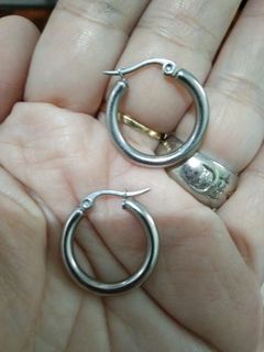 (Category: ) located in . Submitted by eidorableshop (Listing ID 1462687518, Image 1). Description: .