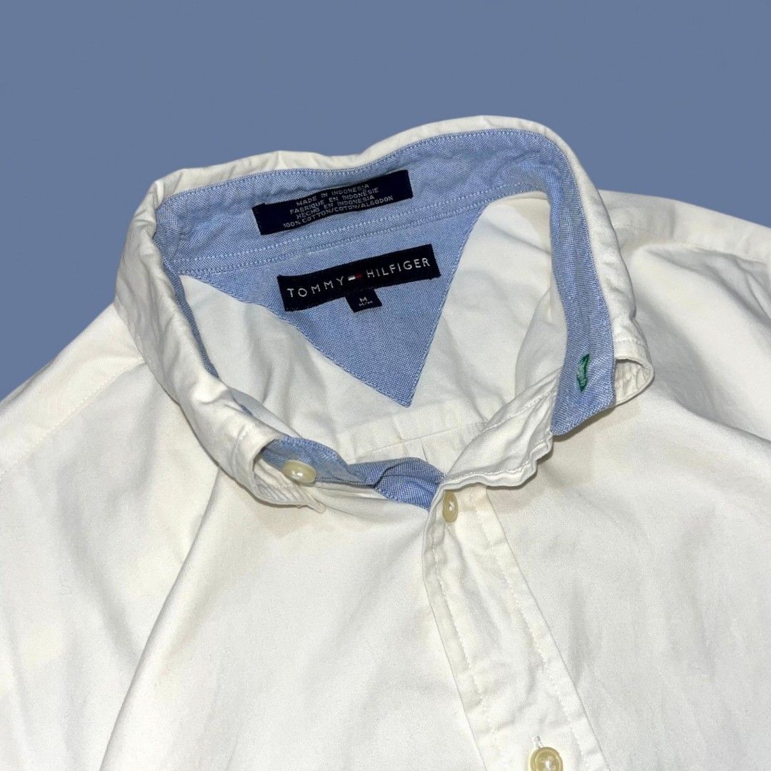 TOMMY HILFIGER BUTTON DOWN POLO (Category: Tshirts & Polo Shirts ) located in Quezon. Submitted by ejay.thrift.clothes (Listing ID 1462830635, Image 2). Description: MEDIUM 24 X 30. NO ISSUE COLOR RATE: 10/10 AS NEW CONDITION # 312.