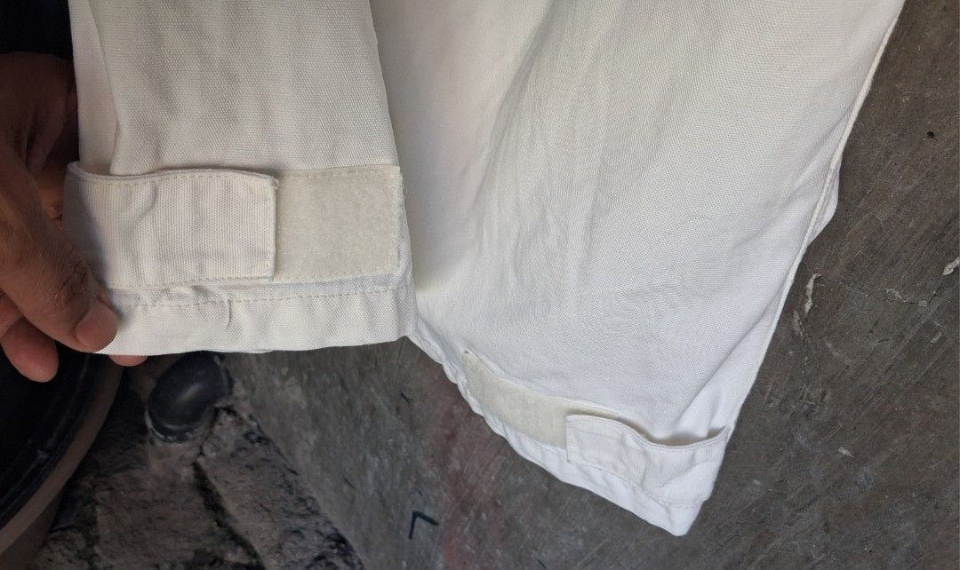 TOMMY HILFIGER PANTS SIZE 36 TO 37 (Category: Jeans) located in Paranaque City. Submitted by dennis_580 (Listing ID 1462742183, Image 2). Description: TOMMY HILFIGER PANTS CREAM COLOR BAGGY SIZE 36 TO 37 LENGTH 43.