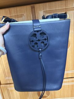 （分類：）位於 。 由 ckayb 提交（商品編號 1462815004，圖片 1）。簡介： 。