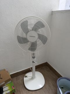 (Category: ) located in . Submitted by raffleslau (Listing ID 1462749735, Image 1). Description: .