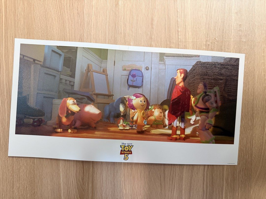 《Toy Story 5》橫海報（數量不多） （分類：歐美周邊）位於 Hong Kong。 由 mmplus_cards 提交（商品編號 1462752494，圖片 4）。簡介： 圖1,2,3,4,6（$30） 5($50） 數量不多 滿$200 觀塘面交/ 順豐到付。