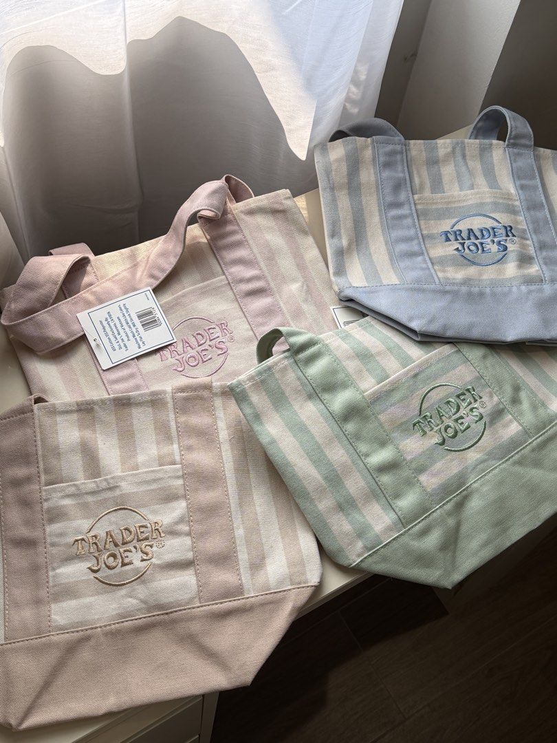 Trader Joe’s Striped Mini Canvas Tote (Category: Tote Bags) located in Cebu City. Submitted by blushandbargains (Listing ID 1462730222, Image 1). Description: ONHAND BNWT Straight From US BLUE - 1 PC GREEN - SOLD PINK - SOLD BEIGE - SOLD .