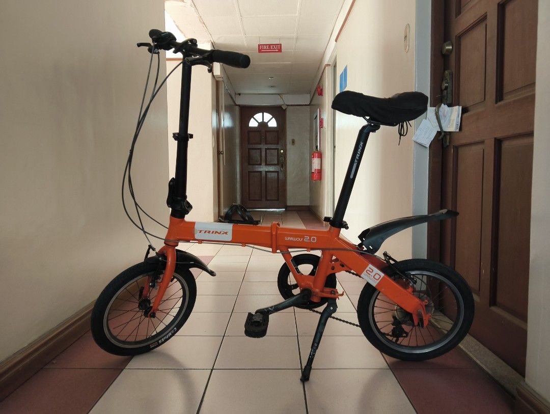 Trinx Warwolf 2.0 Folding Bike (Category: Bicycles) located in Quezon City. Submitted by meistervelli (Listing ID 1462857895, Image 1). Description: FOR SALE ONLY TRINX WARWOLF 2.0 16inch Alloy Shimano Parts Bnew Tires Bnew rear fender Bnew front fender Bnew Bottle Cage with signs of usage normal sa 2nd hand PRICE : 12,000 (FIXED) QC CUBAO AREA can deliver sa malalapit.