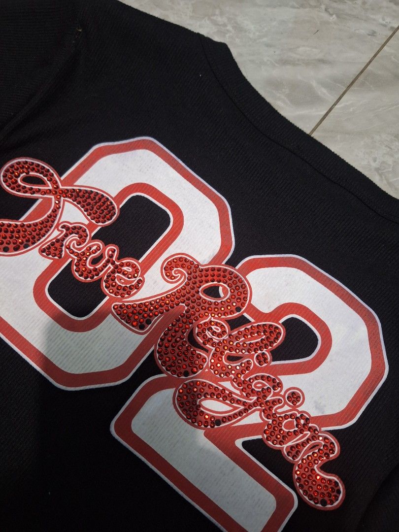 True religion CrOp TOp - Size M (Category: Others Tops) located in Palayan City. Submitted by erae_lf (Listing ID 1462867654, Image 3). Description: issue: missing bids very gOOd cOnditiOn Size M Dm Loc. Palayan City Nueva Ecija.