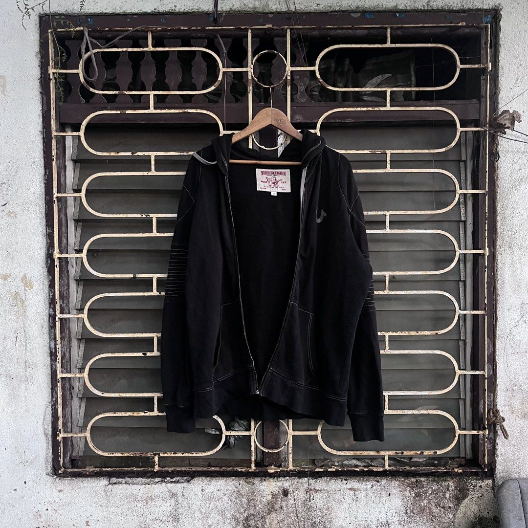 True Religon Reverse Stitch Hoodie (Category: Hoodies) located in Nagcarlan. Submitted by swiftgem-d189 (Listing ID 1462849778, Image 1). Description: Pm for more details!.