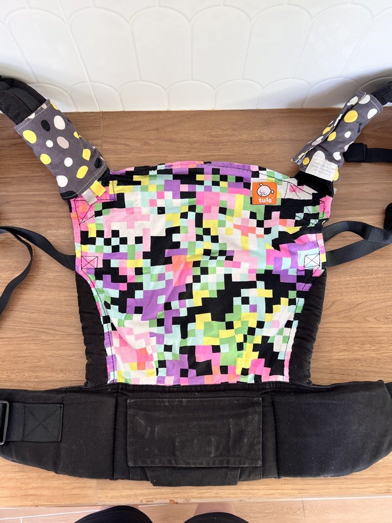 Tula baby carrier (Category: Carriers & Slings) located in Manila. Submitted by livefire-f5c372 (Listing ID 1462697347, Image 1). Description: Tula baby carrier. What you see is what you get. .