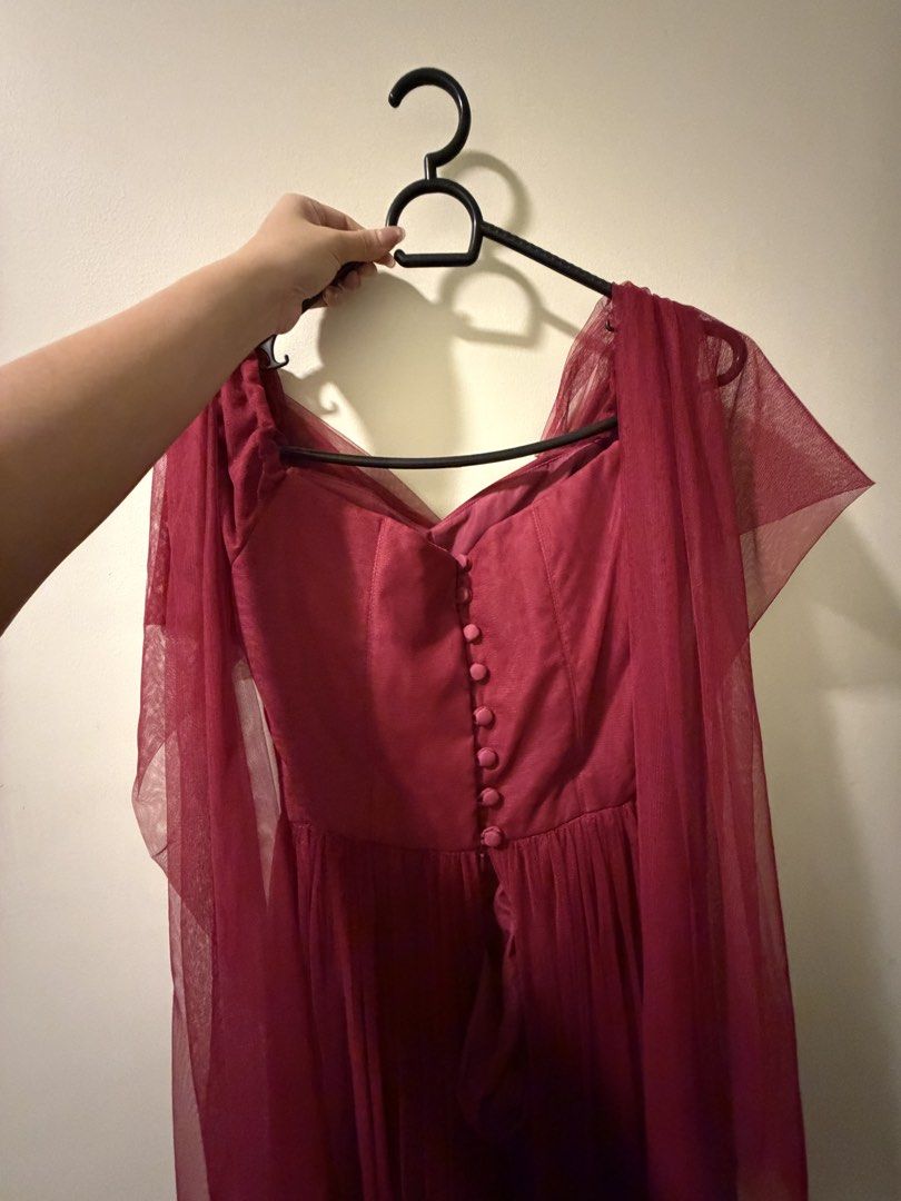 Tulle Gown (Burgundy — tailor made) (Category: Evening dresses & gowns) located in Bacoor. Submitted by editbyl (Listing ID 1462791498, Image 3). Description: Once used burgundy off-shoulder tulle gown. Fits Medium to Semi-Large body frame. Original price is ₱5,000 tailor made..