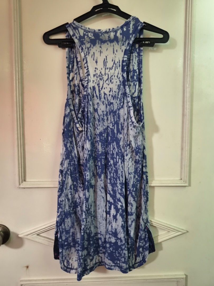 Twenty One - Beach Top (Large) (Category: Sleeveless) located in Las Pinas. Submitted by ajbash (Listing ID 1462722172, Image 2). Description: .