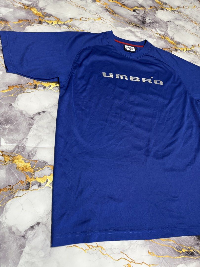 Umbro Jersey Tshirt (Category: Tshirts & Polo Shirts ) located in Davao. Submitted by ry.cuen.lagare (Listing ID 1462766766, Image 2). Description: MOP: Gcash MOD: J&T Express Location : Davao City Fb: Goodfind x Gooddeal.