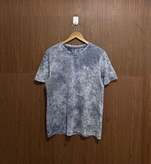(Category: ) located in . Submitted by streetwear.collections (Listing ID 1462883683, Image 1). Description: .