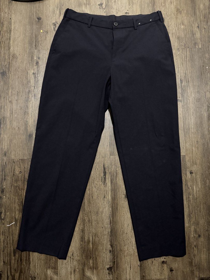 Uniqlo Navy Blue Formal Pants (Category: Trousers) located in Taguig. Submitted by rdeclutter1 (Listing ID 1462747055, Image 1). Description: Uniqlo Navy Blue Formal Pants (forgot the exact Uniqlo name) Size: L; 84-92cm (33-36 inches) Dimensions: Length 39in, Waist 35in Shipping from BGC.