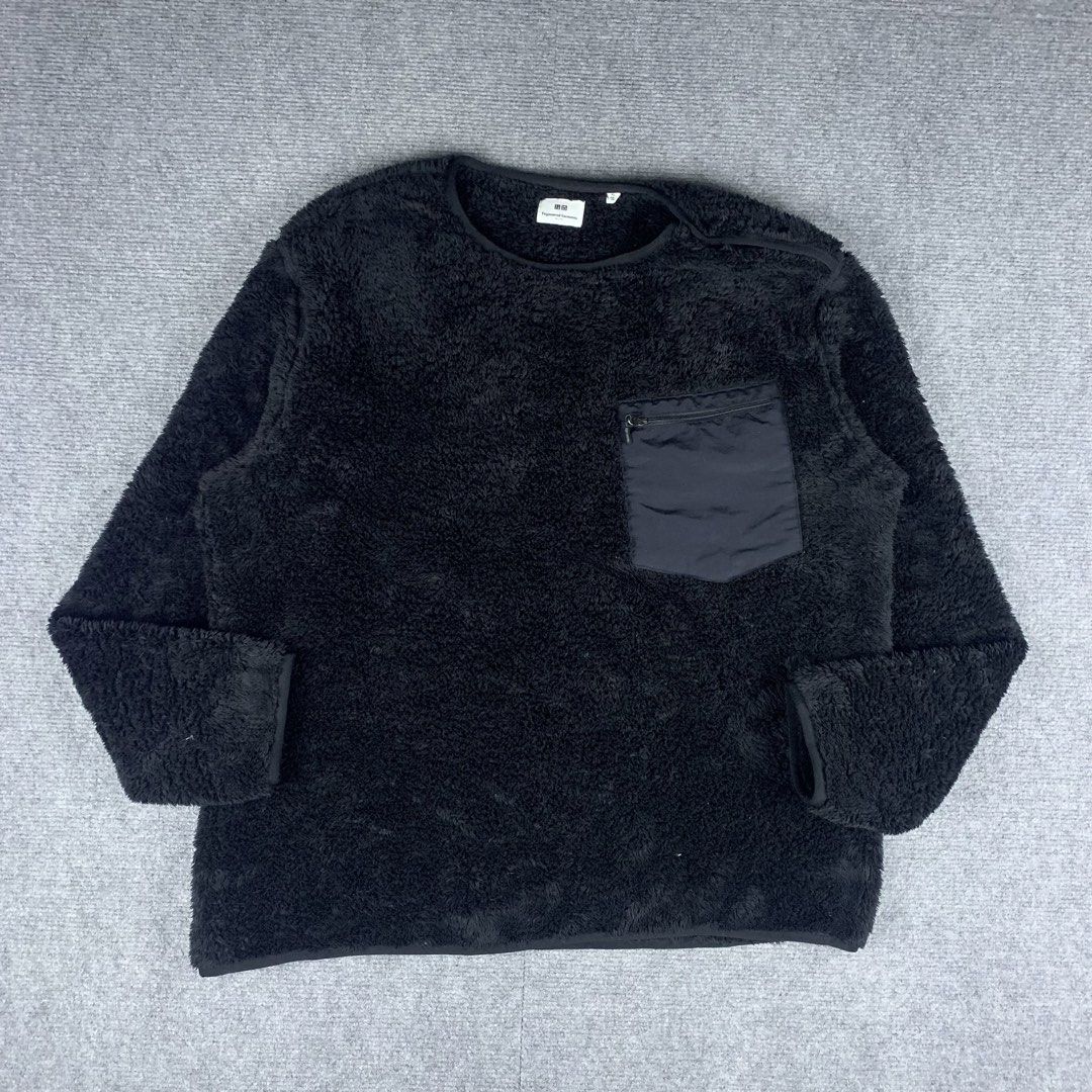 Uniqlo x Engineered Garments Shoulder Snap button Fleece Pullover (Category: Coats, Jackets and Outerwear) located in Baguio. Submitted by vintage_lurker (Listing ID 1462863026, Image 1). Description: Size on tag: XL Width: 26” Length: 29” Issue/s: none Mine: 690 + Shipping fee 📍Payment first policy. no COD or COP 📍All items Washed and Sanitized 🧼 Shoot your offer. I’m all ears‼️ OTHER DETAILS: - Uniqlo x Engineered Garments Fleece Pullover - 
