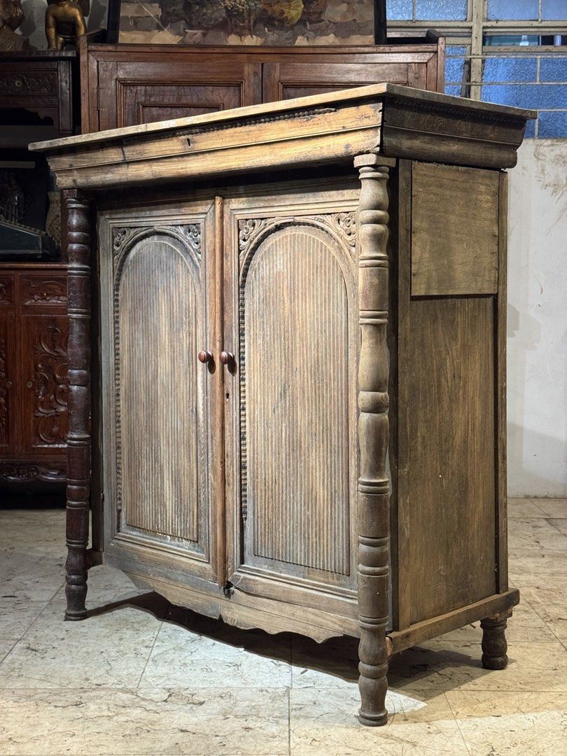 Unsusual Antique Narra Comoda De Poste (Category: Other Home Furniture) located in Manila. Submitted by sinaunang_gamit (Listing ID 1462833120, Image 2). Description: Unsusual Antique Narra Comoda De Poste Height: 44 inches Length: 42 inches Width: 19 inches Narra Wood from Ilocos Norte ₱25k.