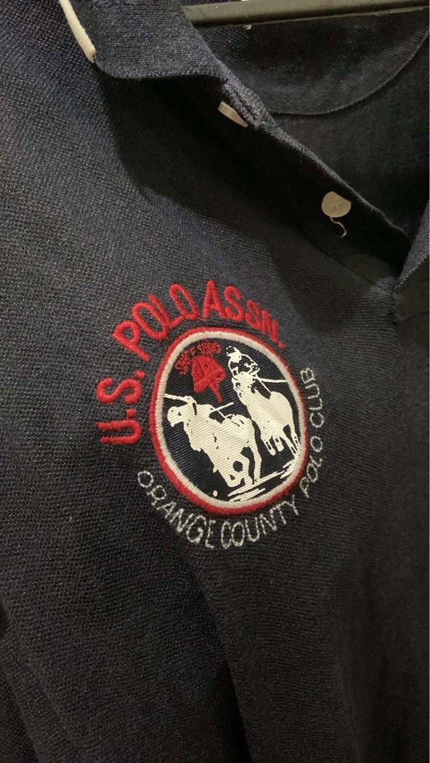 US POLO LONGSLEEVE (Category: Coats, Jackets and Outerwear) located in Manila. Submitted by frankowsh (Listing ID 1462711636, Image 3). Description: US POLO LONGSLEEVE EMBROIDERY DESIGN SIZE M.