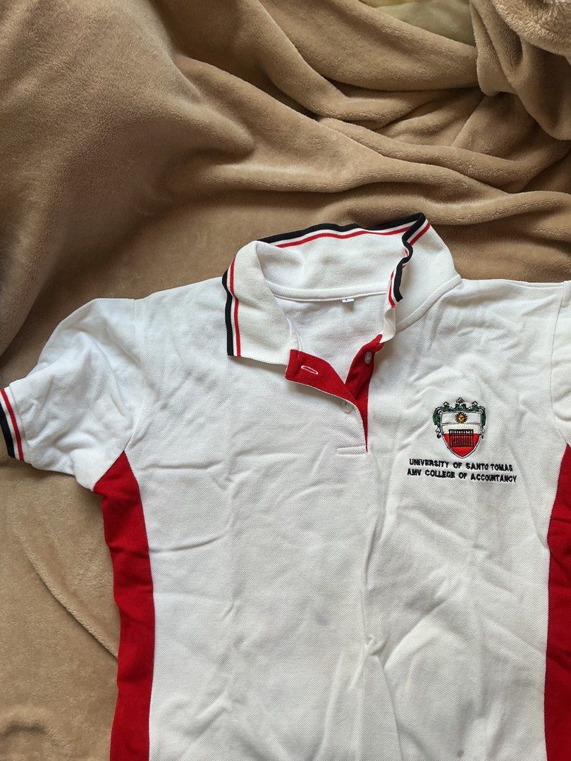 UST AMV Type B uniform (Category: Tshirts & Polo Shirts ) located in Kawit. Submitted by yannazzz (Listing ID 1462723230, Image 1). Description: - type b uniform of UST AMV - COA - Large - 3 pcs (get all for ₱600).