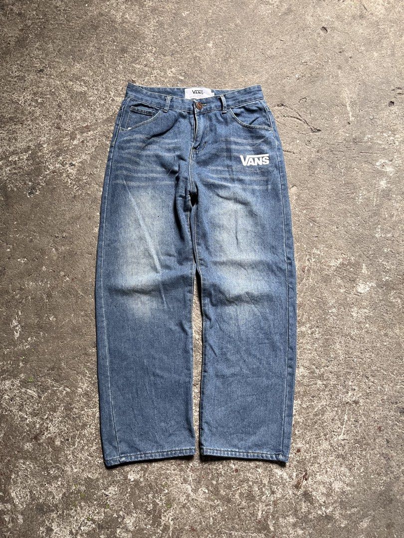 Vans Denim Jeans Pants Size L (Category: Jeans) located in Cavite. Submitted by arespichri90266 (Listing ID 1462702182, Image 1). Description: - Classic blue denim jeans from Vans - Iconic Vans logo printed on the left leg - Straight leg fit - Button and zip closure - Perfect for casual wear - Size L (30x40x9) - Please check photos for details.
