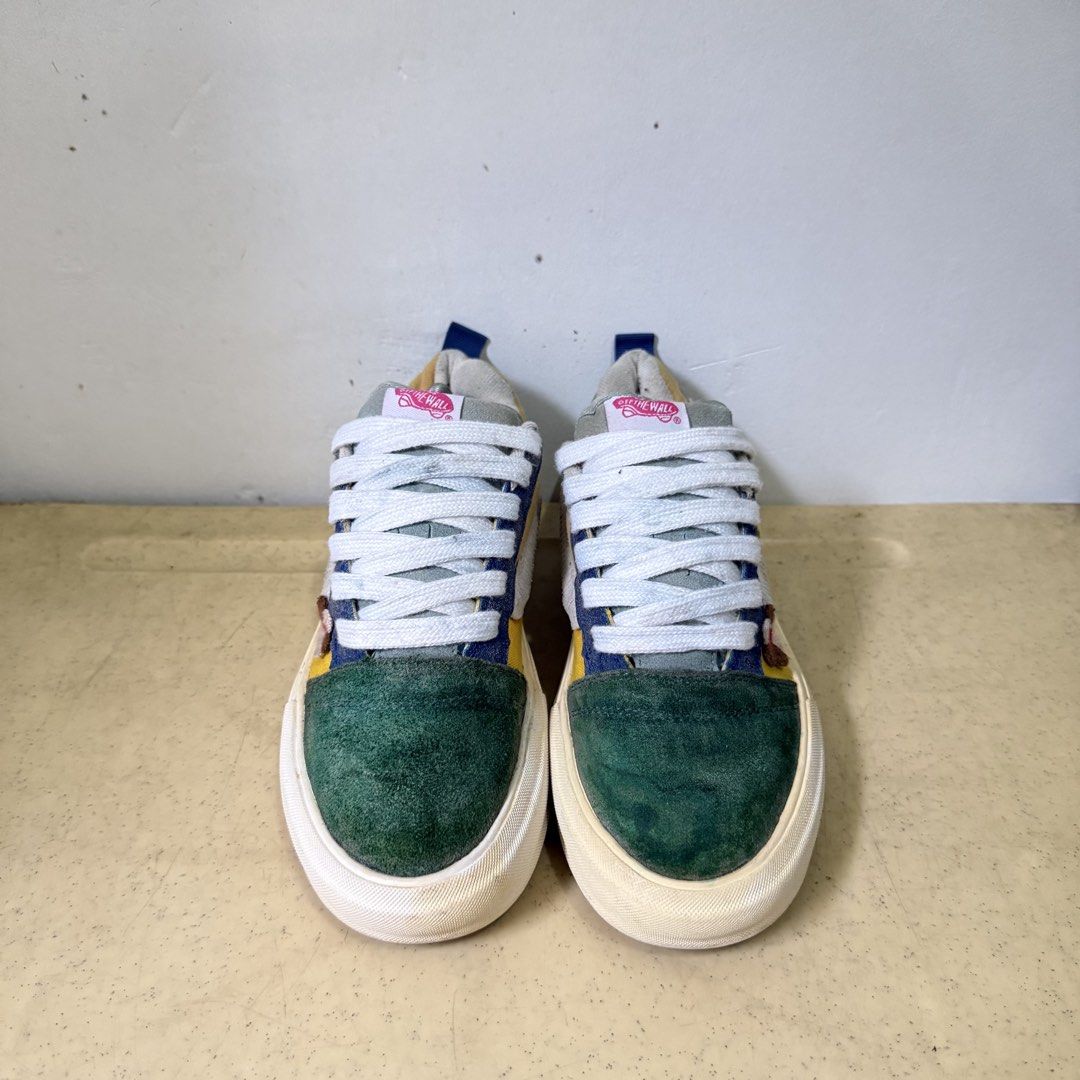 VANS KNU MULTICOLOUR (Category: Sneakers) located in Quezon City. Submitted by sharatraycooo (Listing ID 1462811742, Image 2). Description: VANS KNU MULTICOLOUR US MEN 8.5 US WOMEN 10 EURO 43.