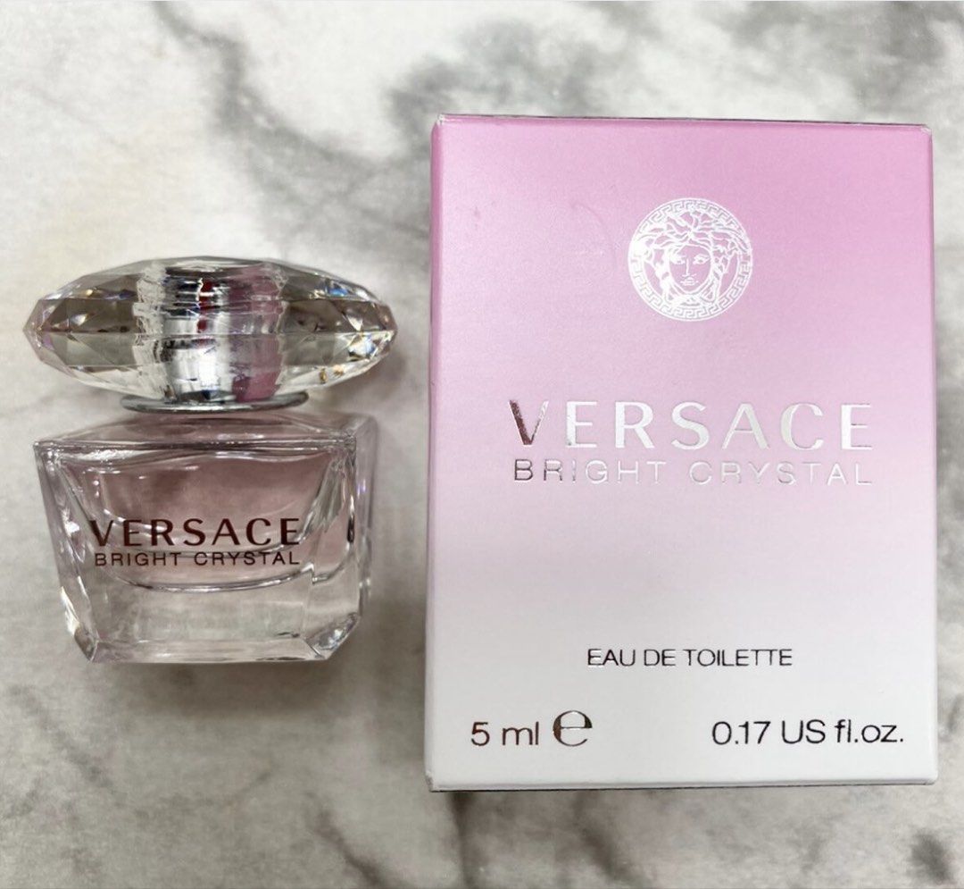 Versace Bright Crystal EDT 5ml (Category: Fragrance & Deodorants) located in Paranaque City. Submitted by accentsph (Listing ID 1462846765, Image 1). Description: .