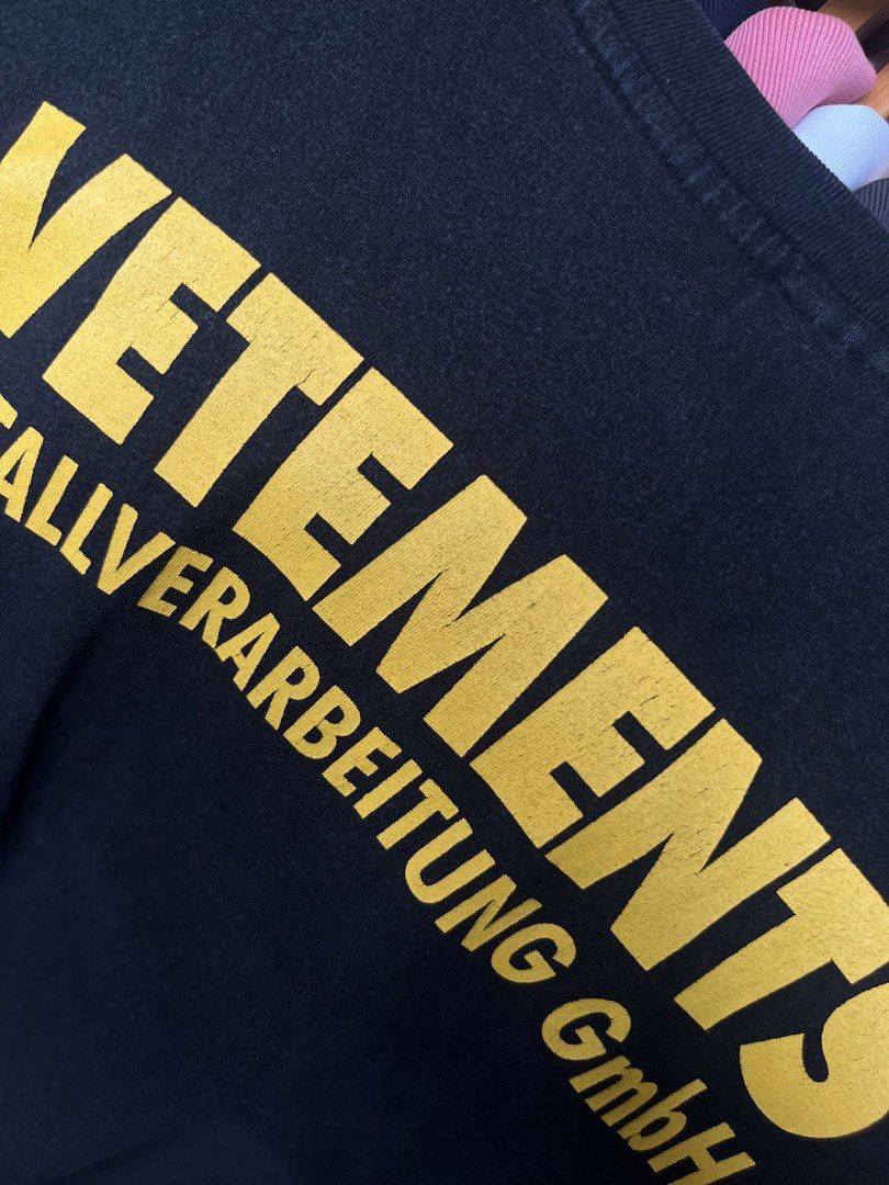 Vetements shirt (Category: Tshirts & Polo Shirts ) located in Tagum. Submitted by deocz_archives (Listing ID 1462683767, Image 3). Description: .