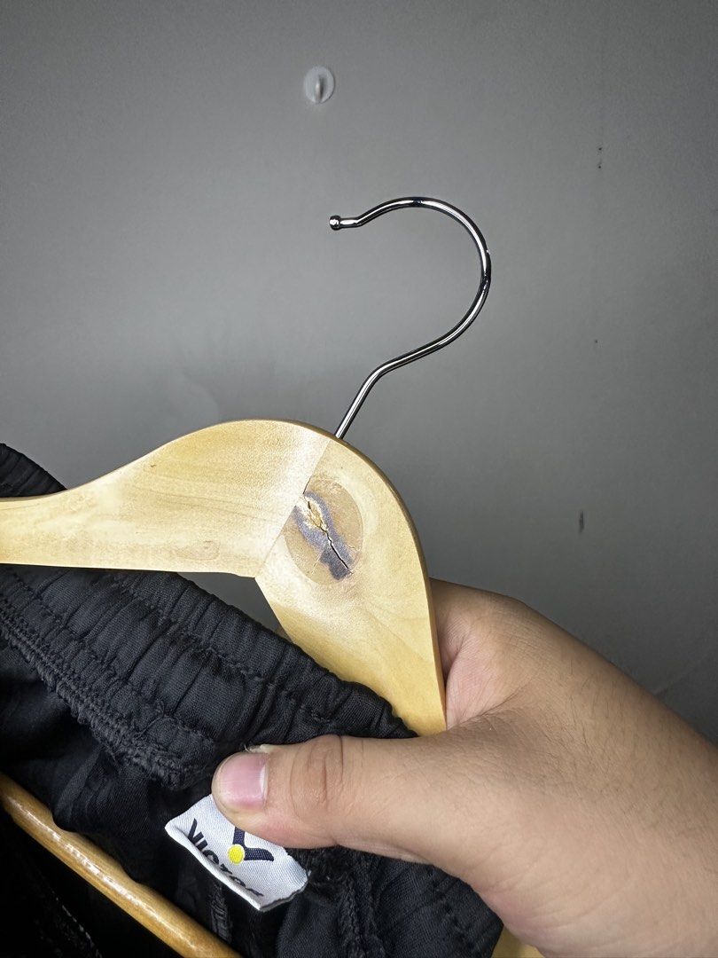 VICTOR (Category: Shorts) located in Molave. Submitted by thriftmate13 (Listing ID 1462690996, Image 2). Description: .