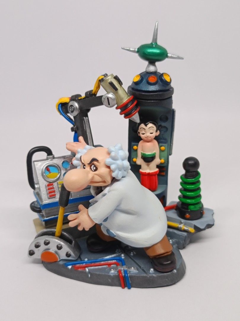 Vintage Astroboy Figure (Authentic) (Category: Figurines & Statues) located in Cebu City. Submitted by jewelsunbox (Listing ID 1462876073, Image 1). Description: Authentic Astroboy Figure ©️Tezuka Production Takara 2003 Produce by Kaiyodo Php 1,000 🛍️Brand New/Preloved/2nd Hand 🔎AS IS WHERE IS/what you see is what you get 🧐Please check photo for details before mine 📌Hindi po ako direct sa supplier. Buy and sell lang din po ako sa mga individu