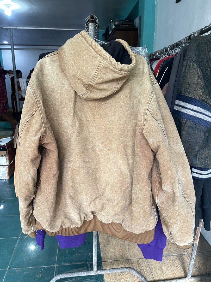 Vintage Brown Carhart Jacket (Category: Coats, Jackets and Outerwear) located in Manila. Submitted by john_robert00 (Listing ID 1462773194, Image 2). Description: Issue : Zipper PM FOR MORE DETAILS .
