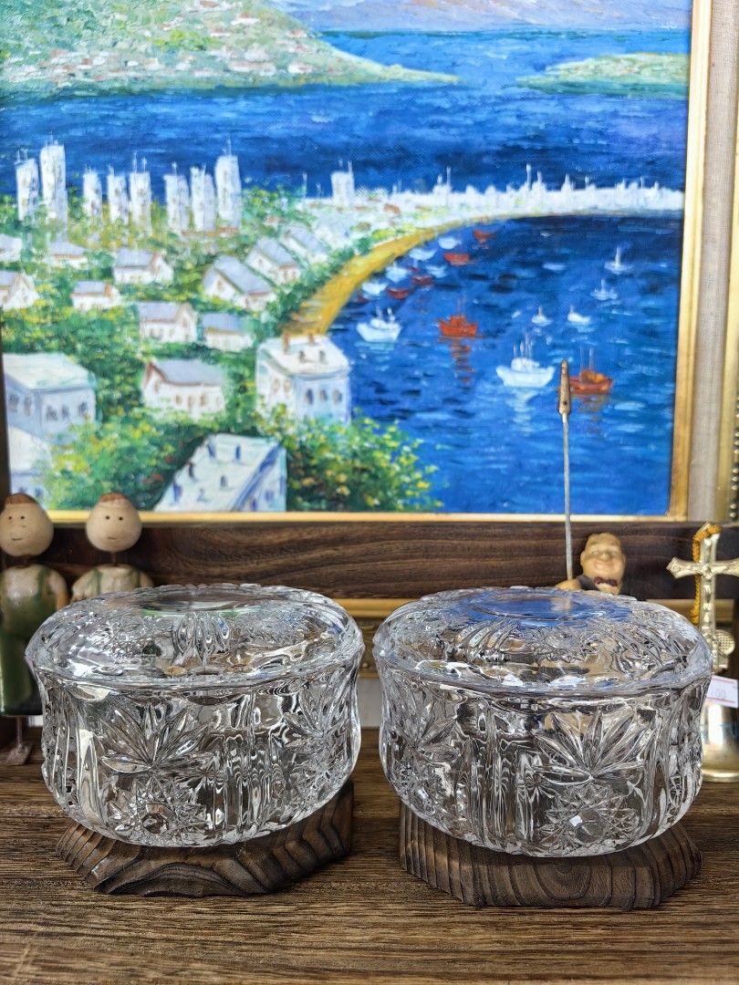 vintage cut crystal trinket box (Category: Dinnerware & Cutlery) located in Calamba. Submitted by princesspauliney. (Listing ID 1462714874, Image 1). Description: 600+50 for packaging Shoppee check out Jnt direct courier 📌 Calamba laguna First to pay basis.
