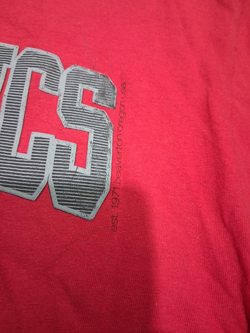 Vintage nike (Category: Announcements) located in Manila. Submitted by carlitoboh66625 (Listing ID 1462818268, Image 3). Description: vintage Nike excellent condition 18x27 price 500.